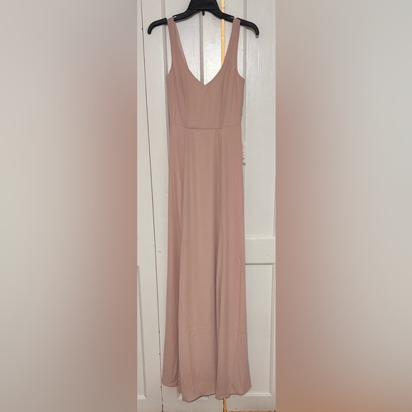 Show Me Your Mumu Jenn Maxi Dress in a Blush Pink - Picture 6 of 9